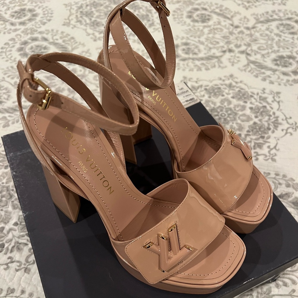 Women’s Louis Vuitton Shake Platform Sandel 9.5CM